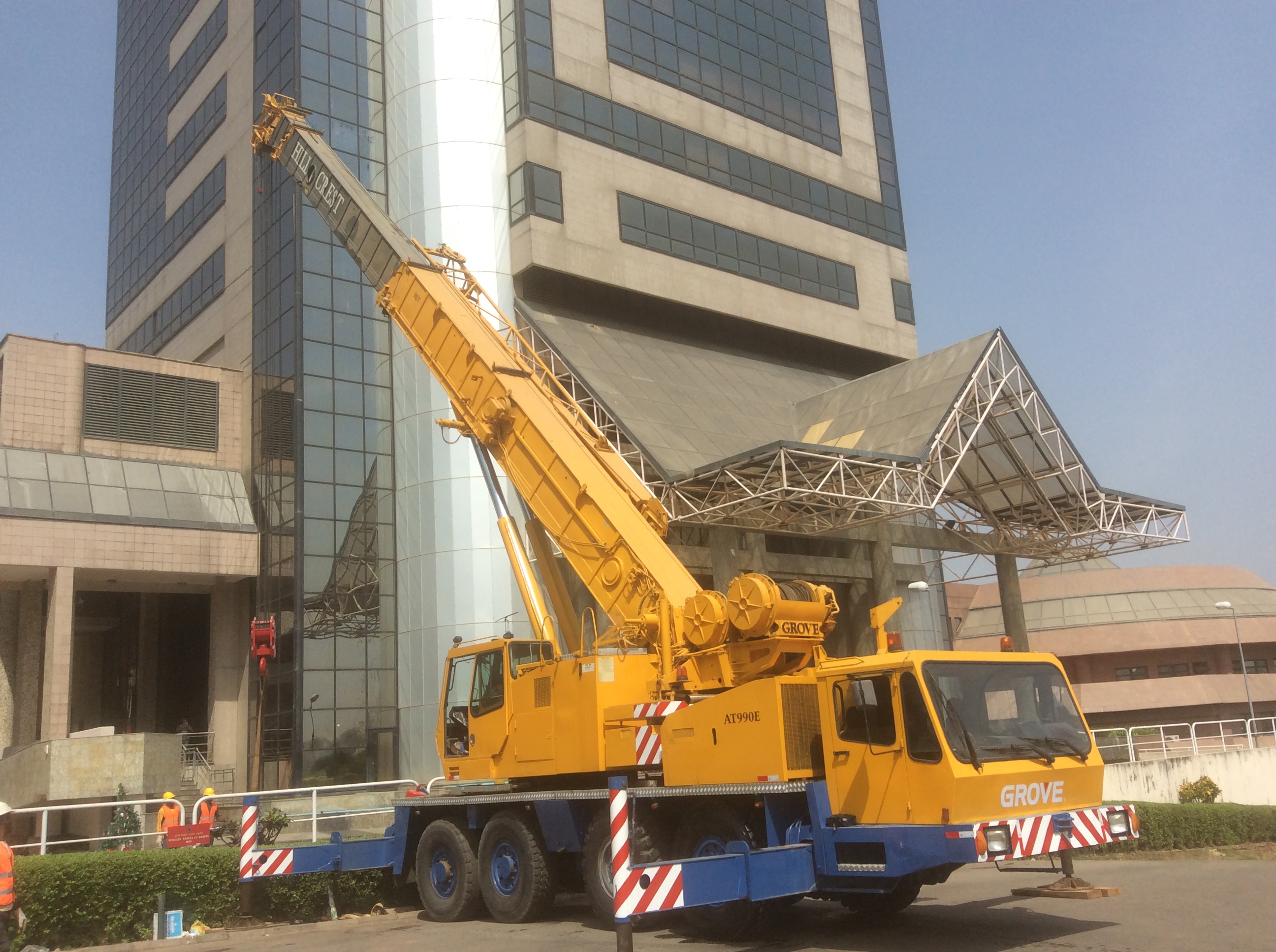 Grove AT990E All-Terrain Crane